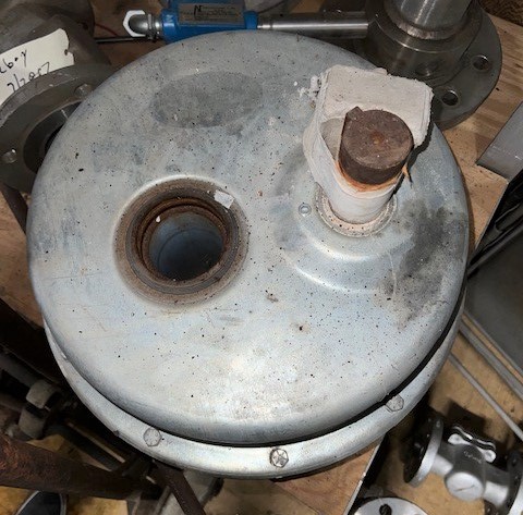 ***SOLD*** Falk Gearbox. Model: 1207JFV14A3. Ratio: 13.72. Shaft sticking out is 1.5